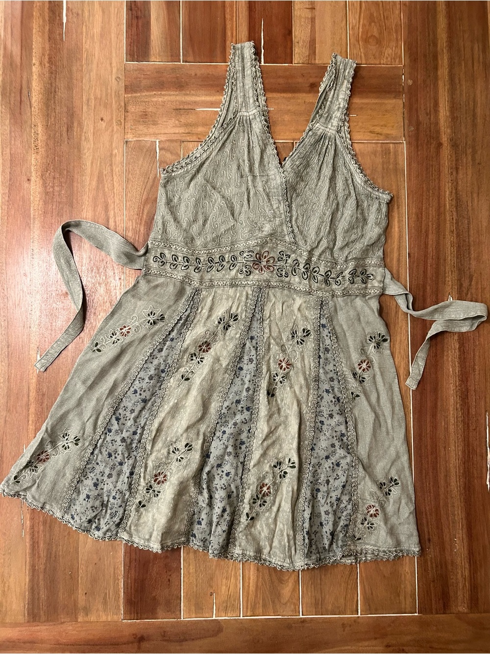 Whiskey Goth Magic pixie dress. Sage. XL. NWT.